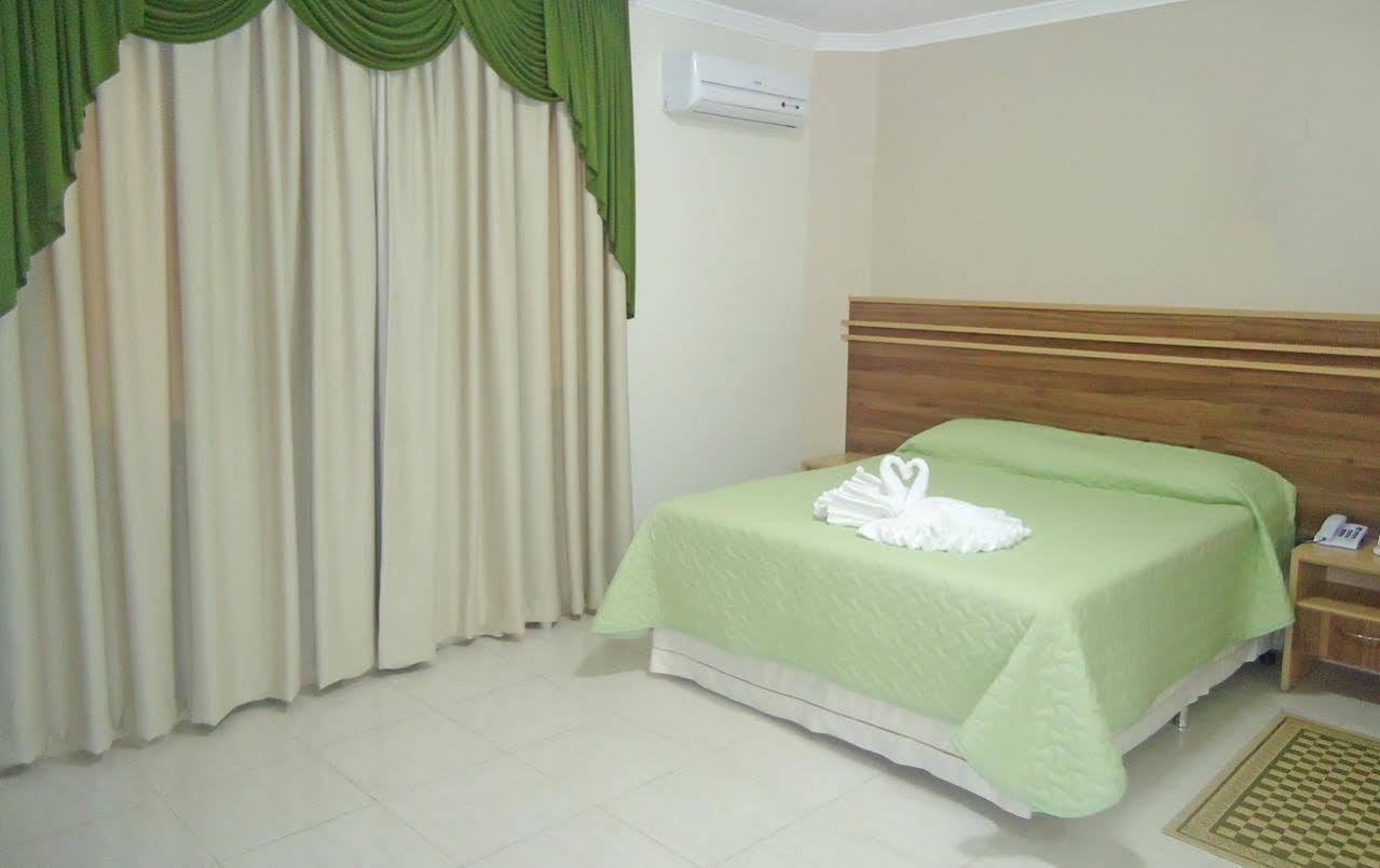 Hotel Dom Baroni Guarapuava Exterior photo